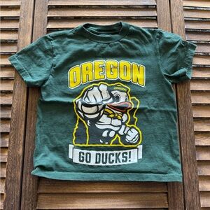 Champion Kids Dark Green University of Oregon Go Ducks Tee Mascot Y XS 4/5